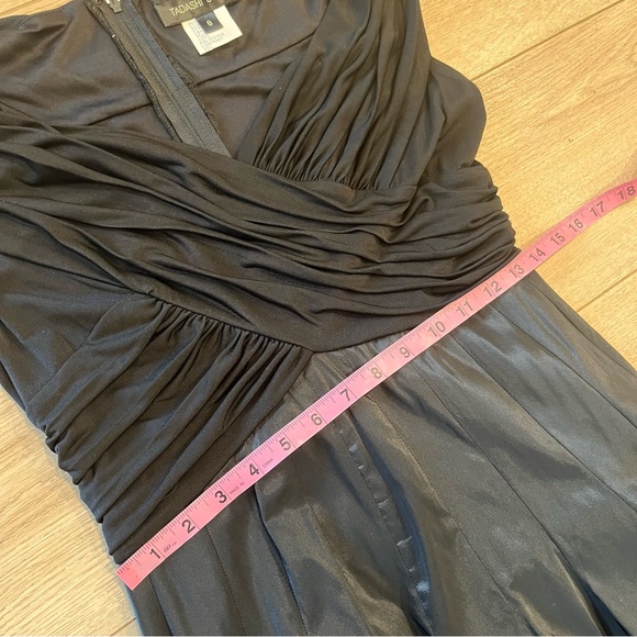 Tadashi Shoji Black Taffeta Fit and Flare Off the Shoulder Dress Size 8 - Picture 10 of 10
